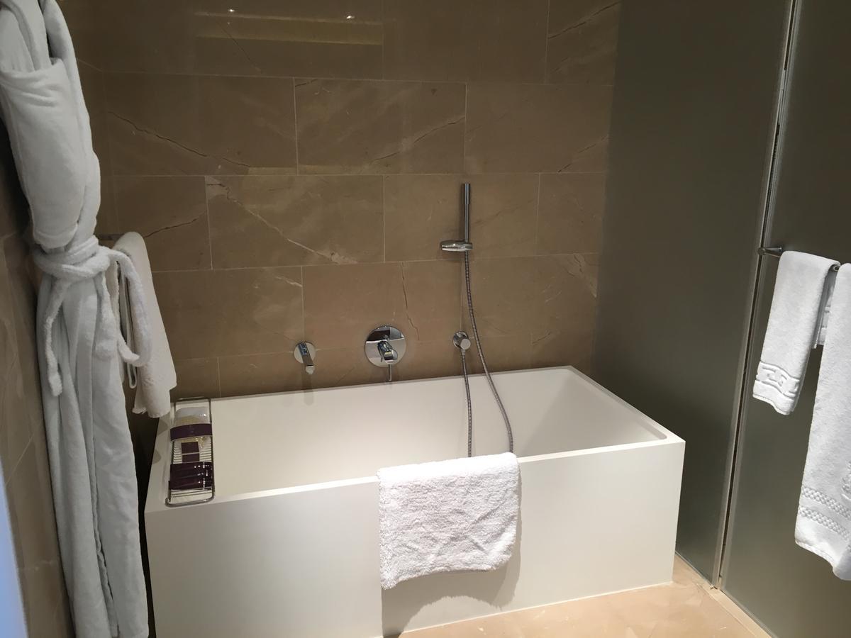 First Class Marina Herzlia Herzliya Экстерьер фото