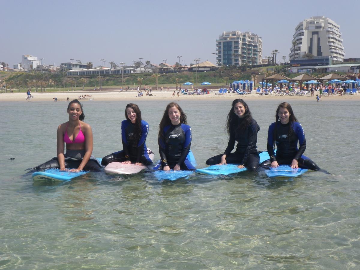 First Class Marina Herzlia Herzliya Экстерьер фото